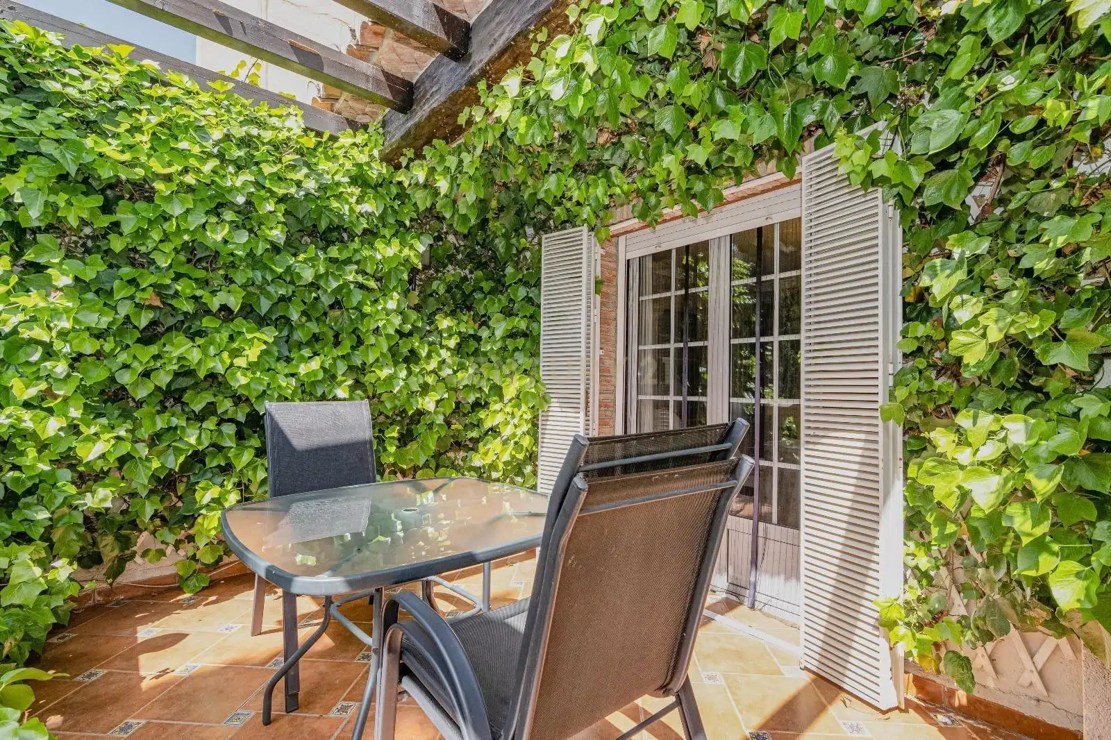 Terraza de Apartamento en venta en Granada con Jardín privado, Piscina y Alarma