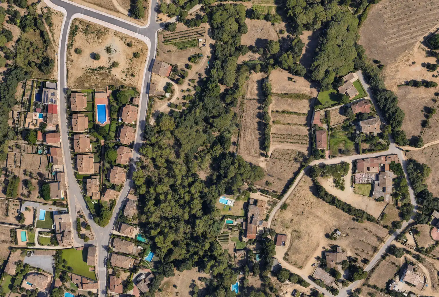 Terreny residencial en venda a Avinguda de l' Església