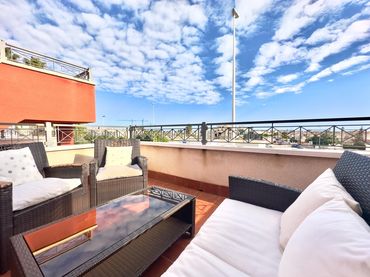 Penthouse mit Balkon zum Verkauf in Orihuela Costa