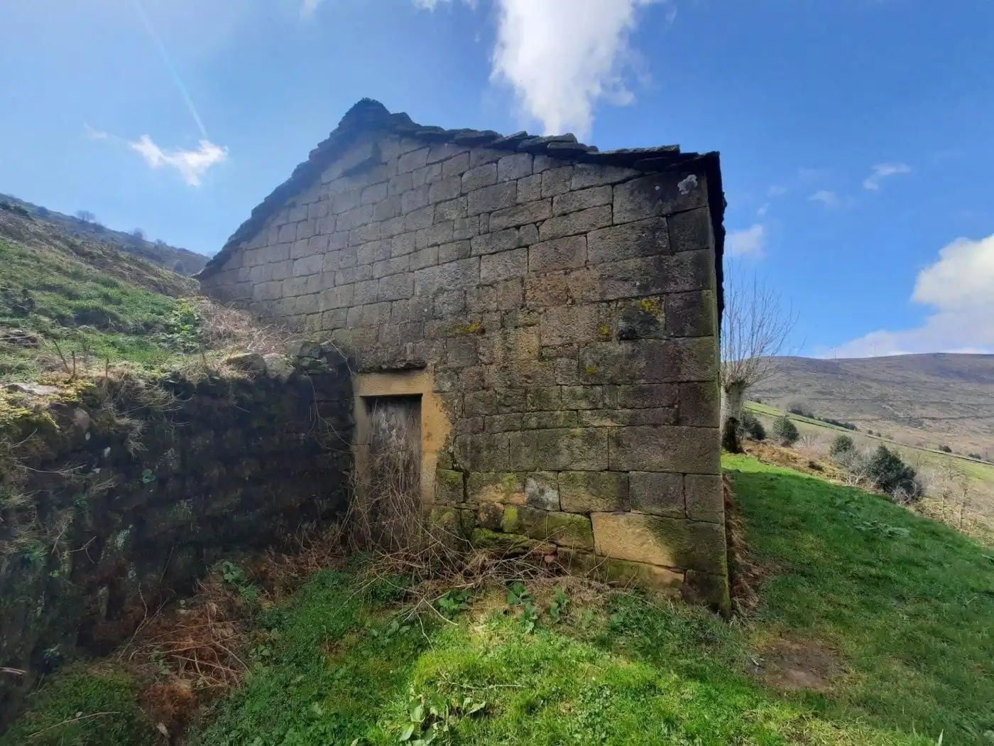 Casa in vendita a San Pedro del Romeral, imagen 4