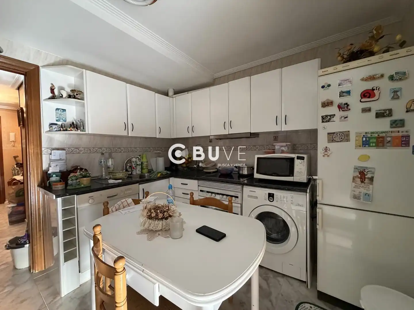 Küche von Maisonette zum Verkauf in León Capital  mit Heizung, Terrasse und Abstellraum