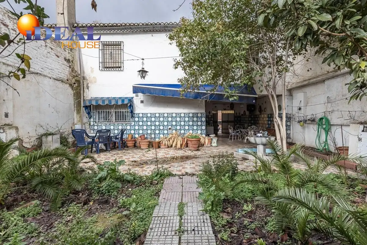 Adossat amb jardí en venda a Calle ANTONIO MACHADO, imagen 2