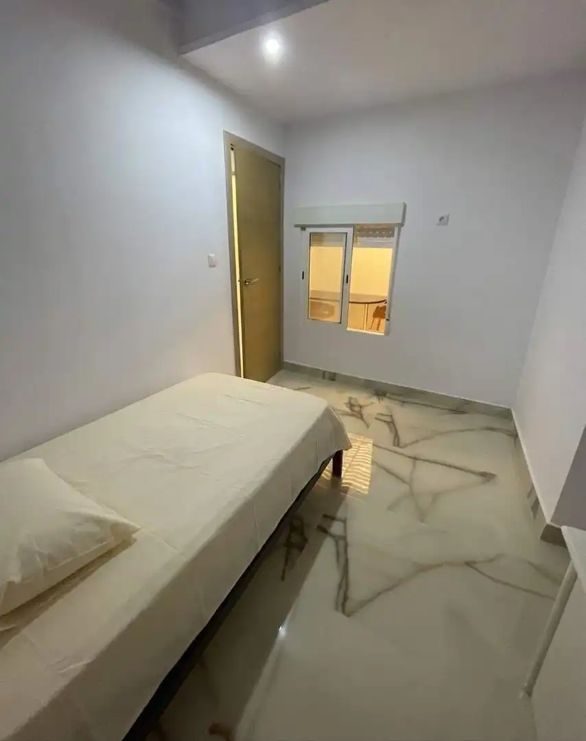 Habitación de Planta baja en venta en Elche / Elx