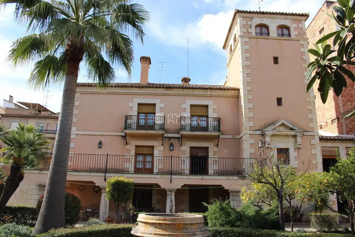 Vista exterior de Casa o xalet en venda en Segorbe amb Calefacció, Jardí privat i Terrassa