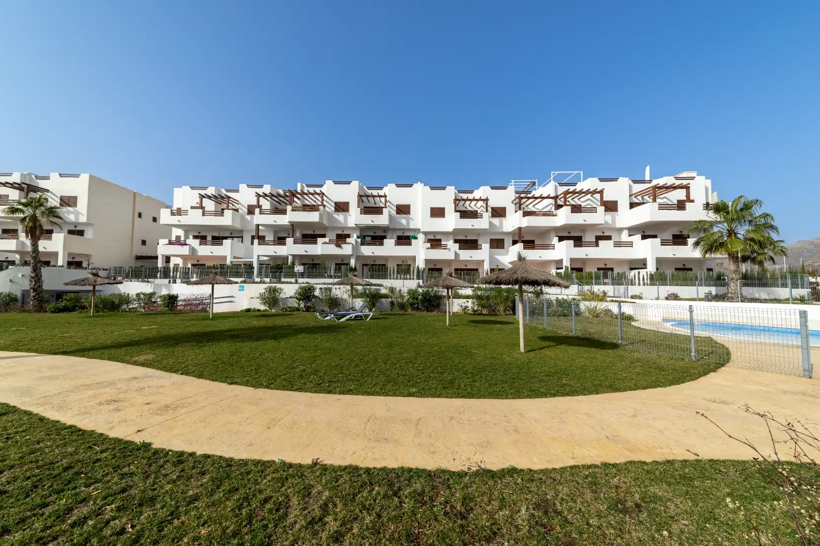 Mini appartamento di nuova costruzione con terrazza in vendita a San Juan de los Terreros, imagen 5