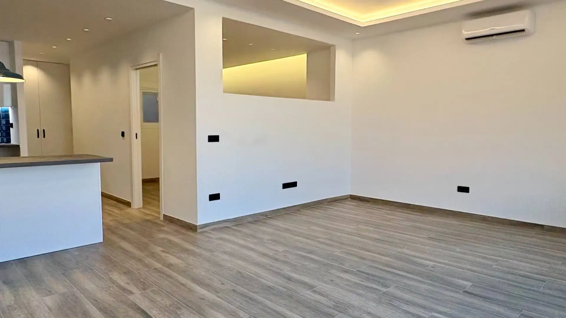 Wohnung zur Miete in Aldaia mit Klimaanlage, Heizung und Parkett