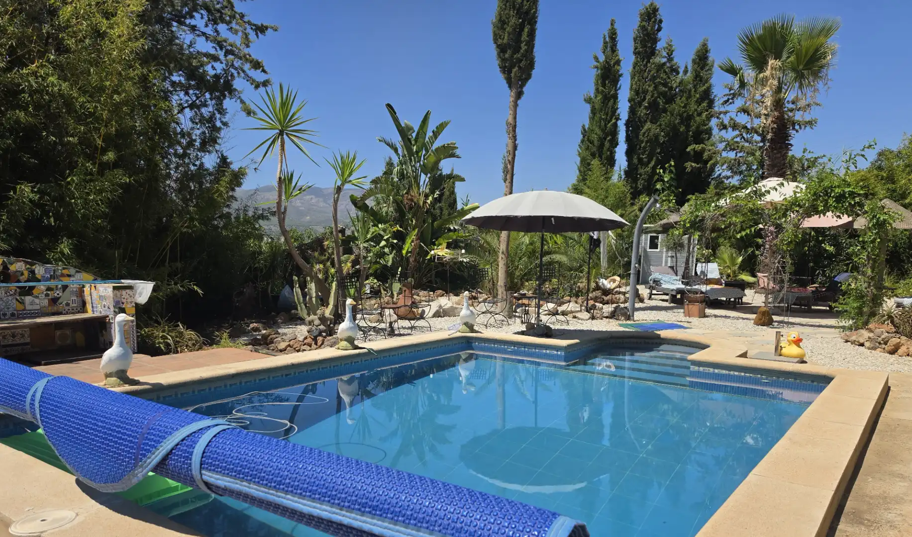 Piscina de Casa o chalet en venta en Alhaurín de la Torre con Aire acondicionado, Calefacción y Jardín privado