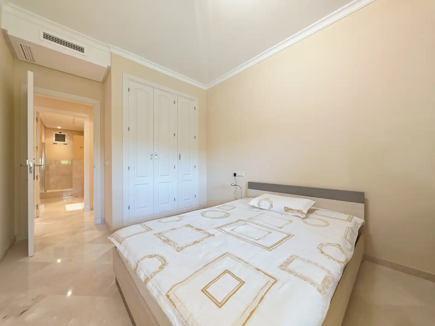 Habitación de Apartamento en venta en Ojén con Aire acondicionado, Terraza y Trastero