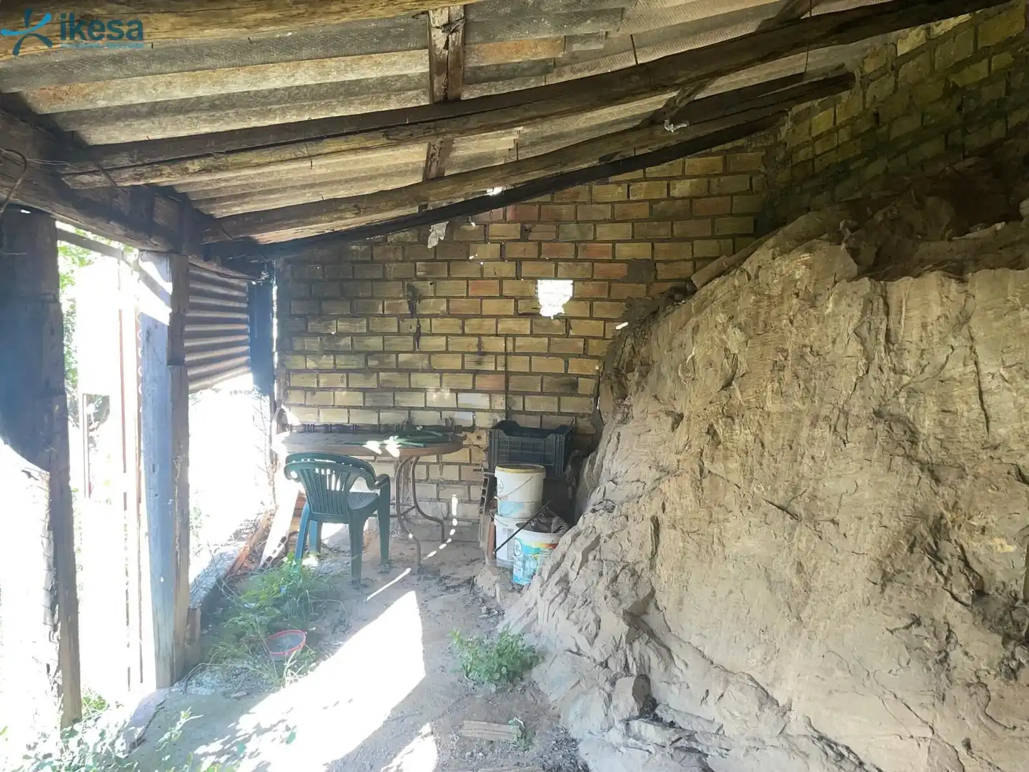 Casa adosada en venta en Constantina