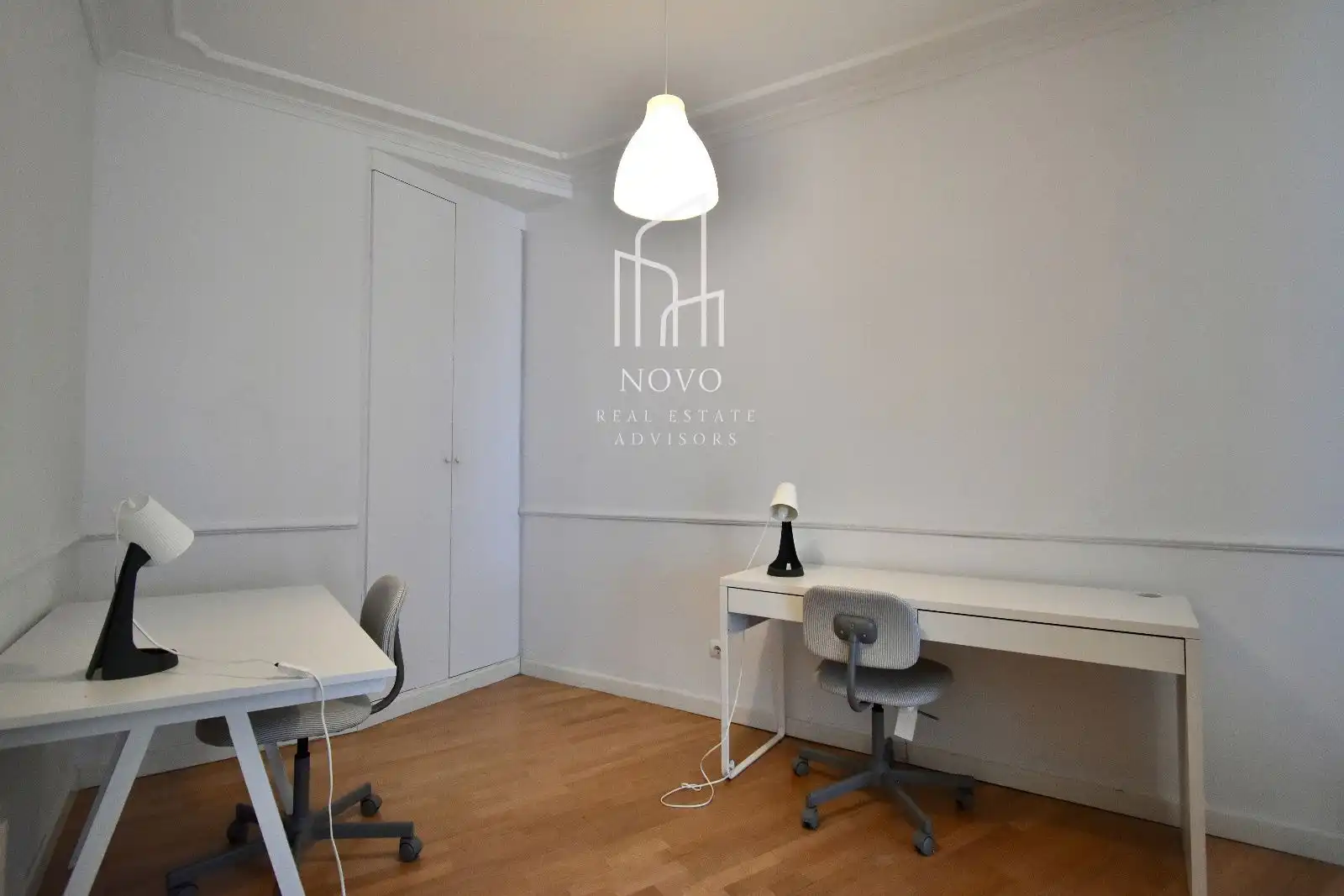 Schlafzimmer von Wohnung zur Miete in Madrid mit Heizung, Terrasse und Möbliert