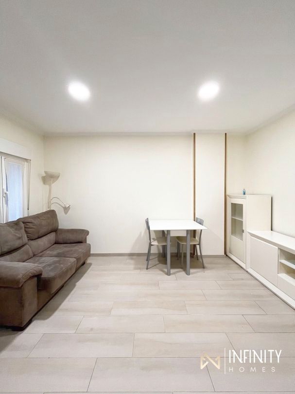 Sala d'estar de Pis de lloguer en Bilbao  amb Calefacció