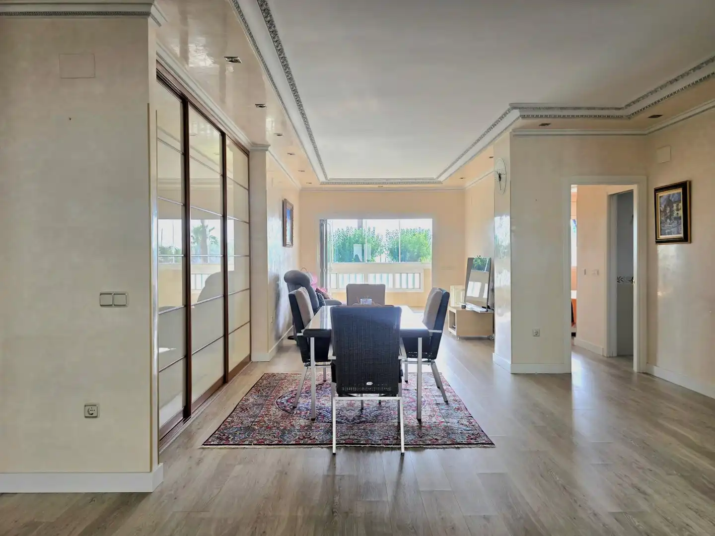 Comedor de Piso en venta en Torremolinos con Aire acondicionado, Calefacción y Jardín privado