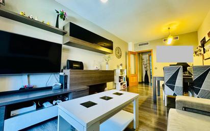 Living room of Flat for sale in Fuengirola  with Air Conditioner and Terrace