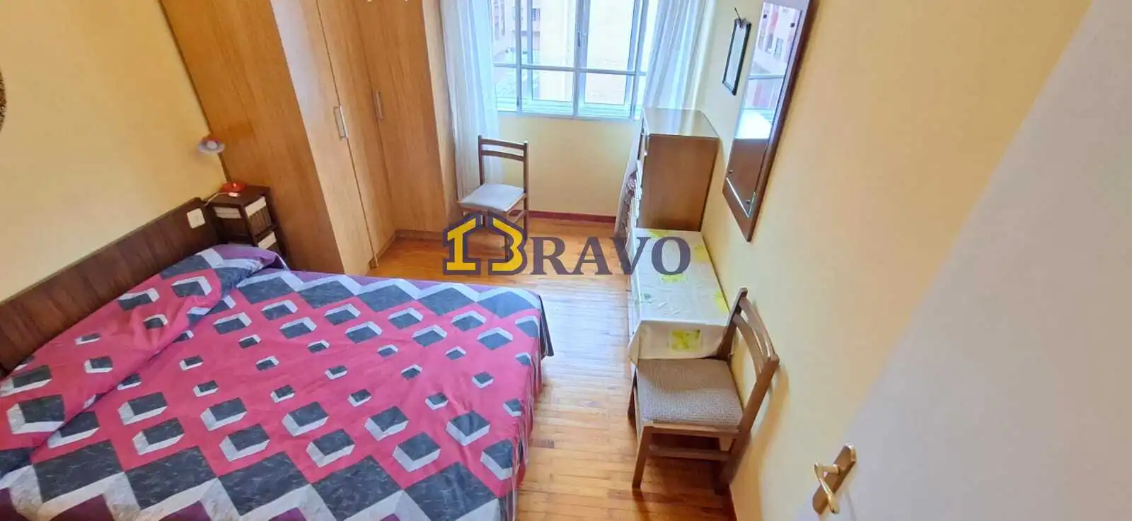 Habitación de Piso en venta en Medina de Pomar con Calefacción y Amueblado