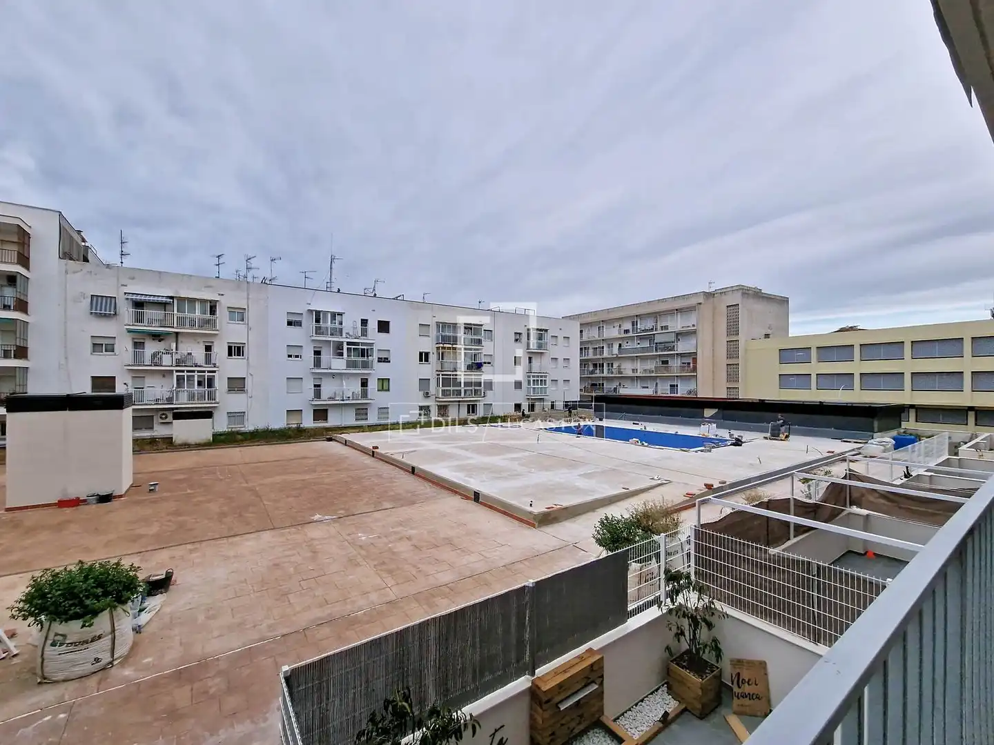 Terrasse von Wohnung zum Verkauf in Vilanova i la Geltrú mit Klimaanlage, Heizung und Parkett