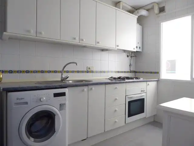 Appartamento con ascensore in affitto a Calle Martínez Maldonado 14, imagen 5