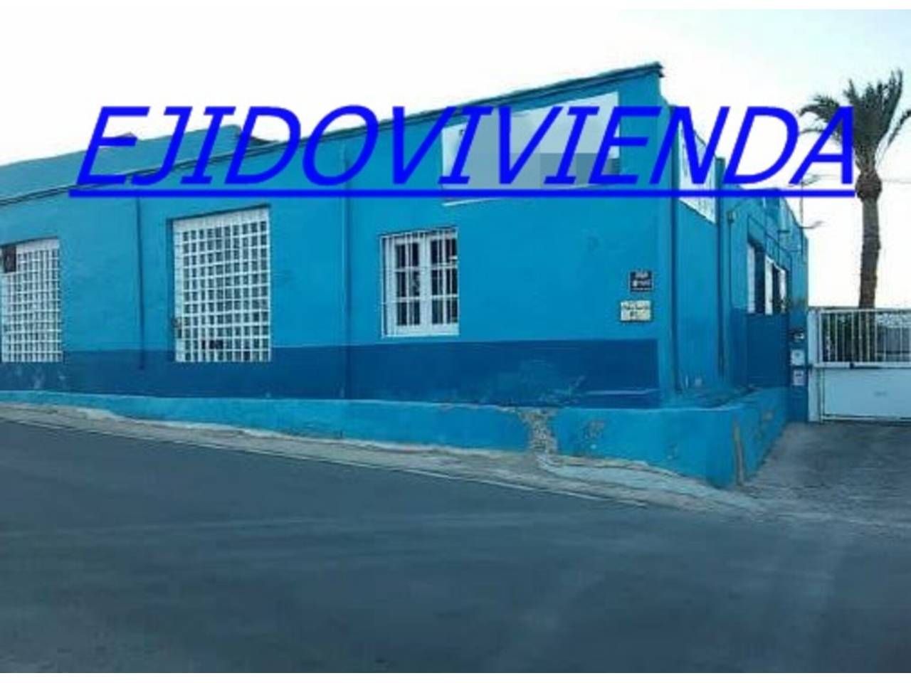 Exterior view of Industrial buildings for sale in Alhama de Almería
