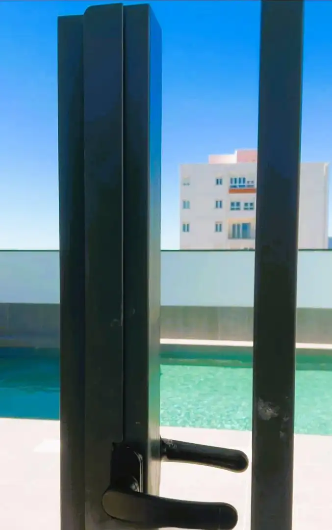 Piscina de Àtic en venda en Tarifa amb Aire condicionat, Calefacció i Terrassa