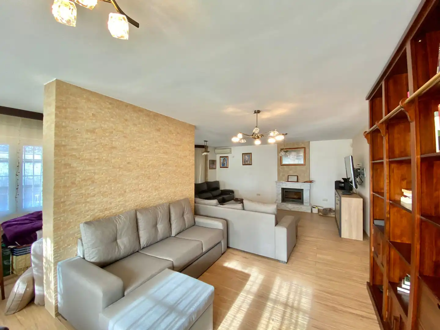 Sala de estar de Casa o chalet en venta en Guadarrama con Aire acondicionado, Calefacción y Jardín privado