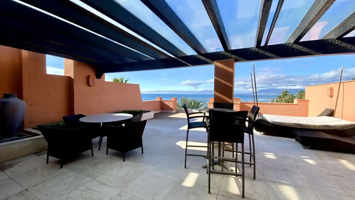 Terraza de Ático en venta en Marbella con Aire acondicionado, Terraza y Sauna