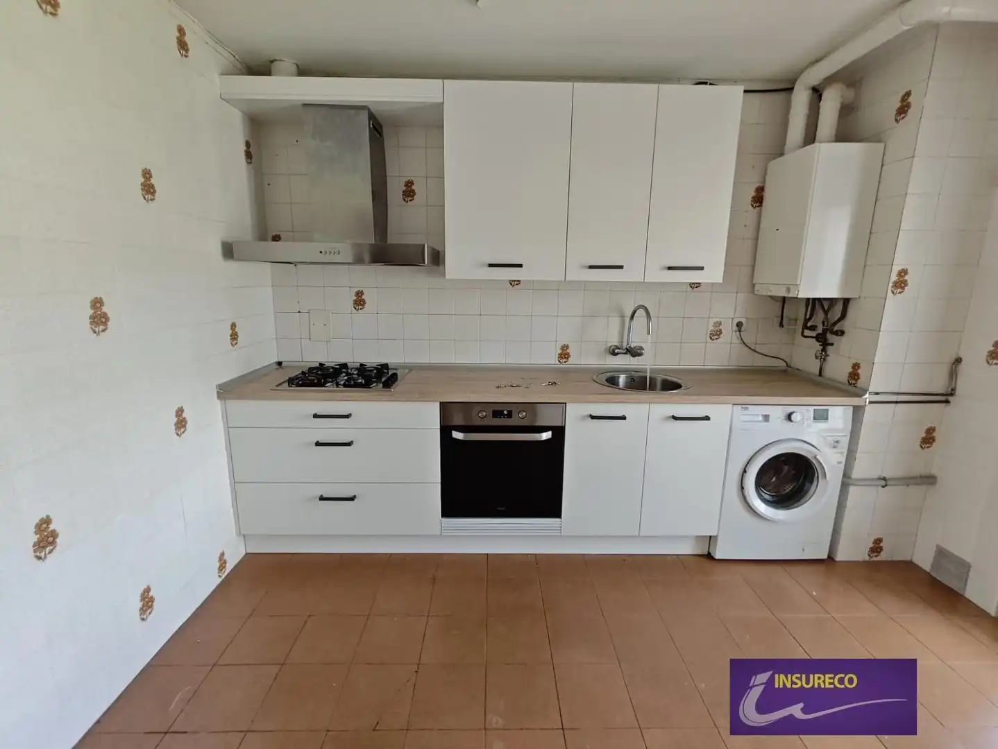 Cocina de Piso en venta en Boñar con Calefacción y Terraza