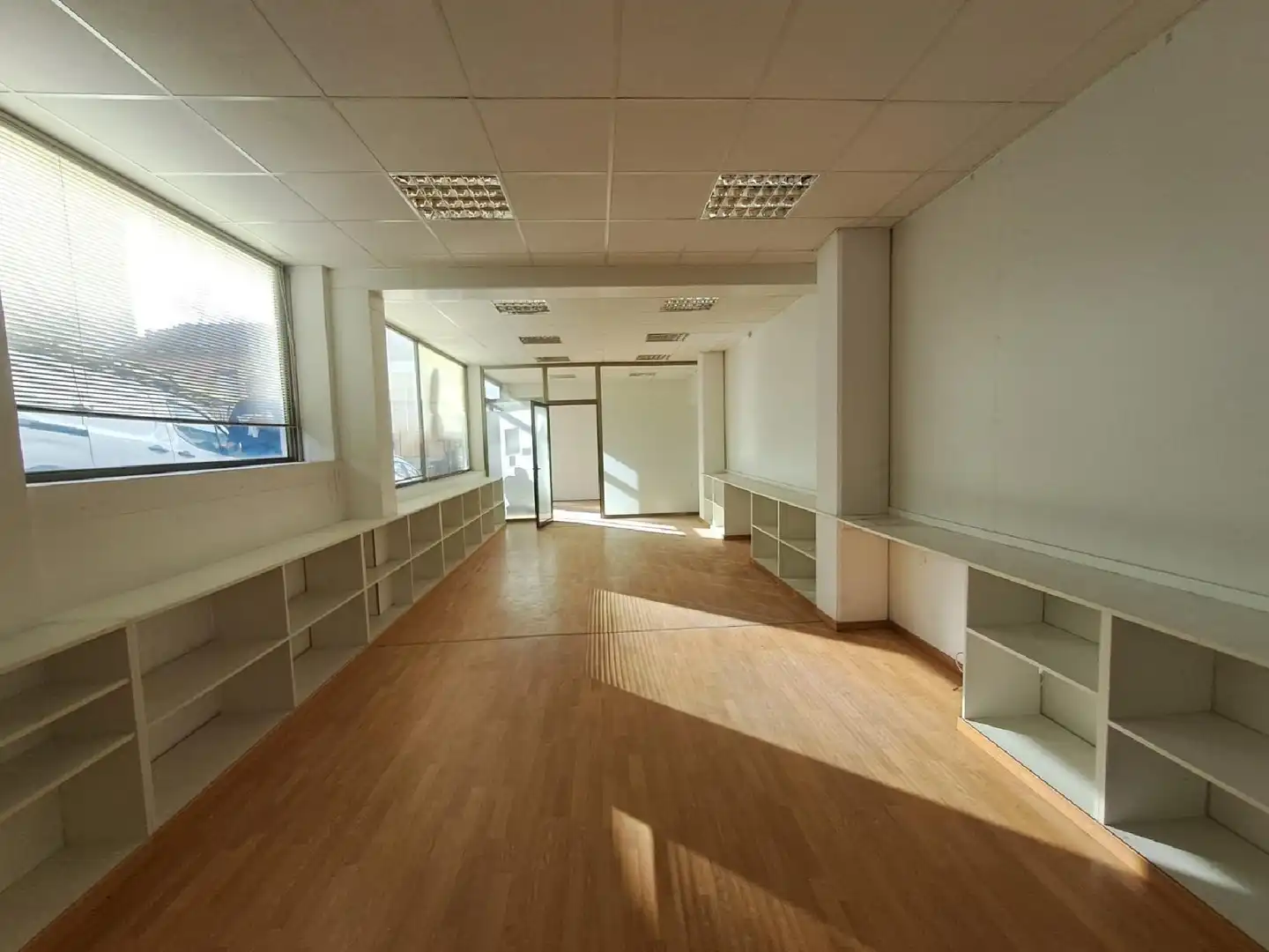 Locale commerciale in vendita a Cambre, imagen 4