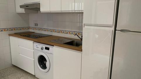 Foto 3 de Casa adosada de alquiler en Calle Mediodía, V Centenario - Piletas - Capuchinos, Sanlúcar de Barrameda