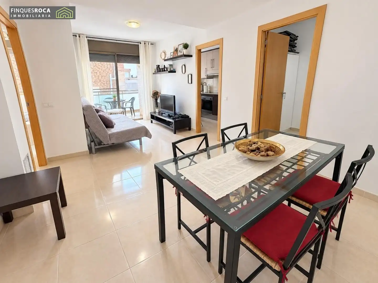 Flat with pool for sale in Avinguda Catalunya, imagen 5