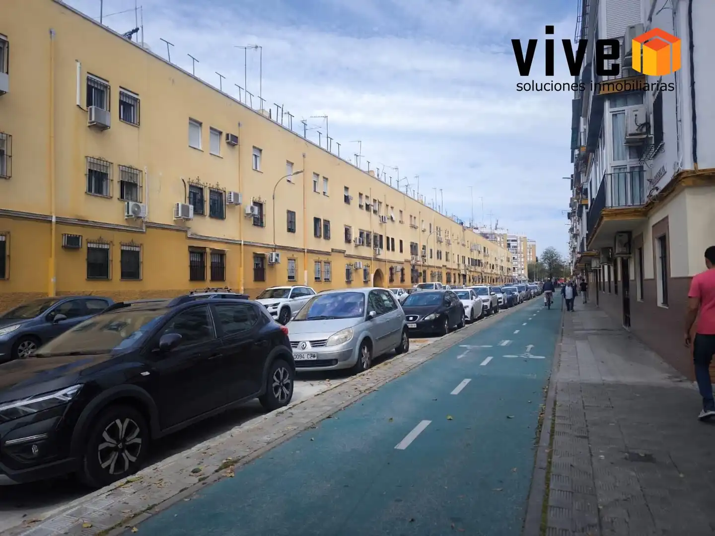 Parking de Piso en venta en Sevilla con Aire acondicionado