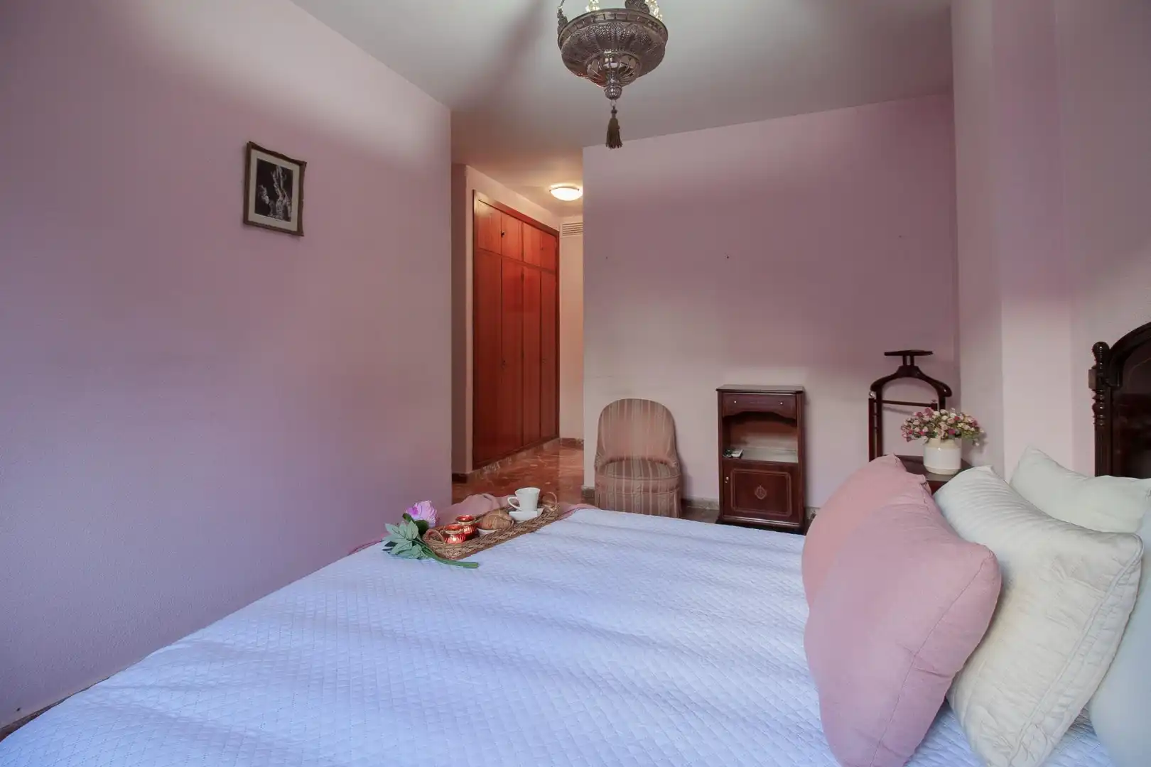 Bedroom of Flat for sale in Sevilla  with Air Conditioner, Heating and Community pool