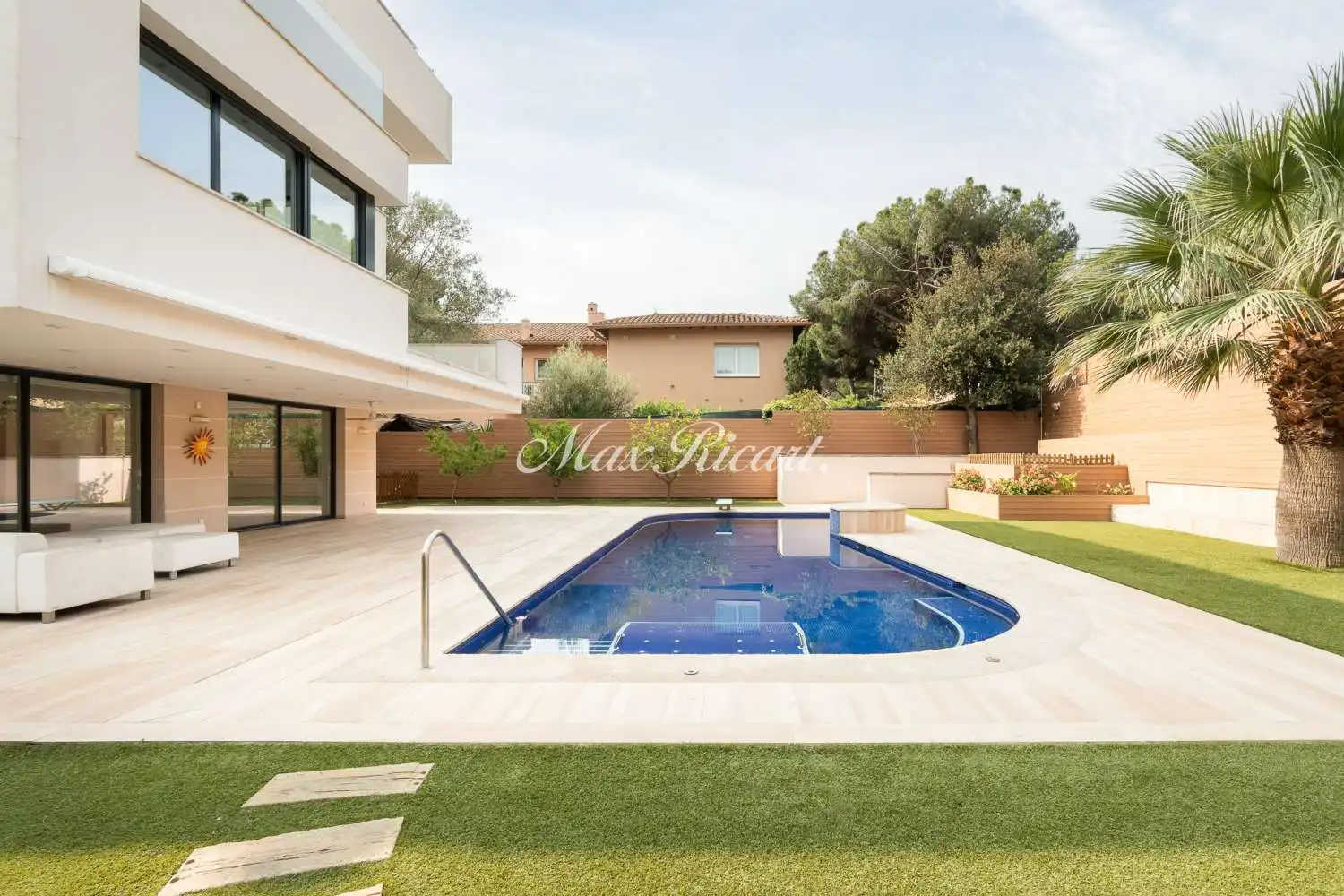 Piscina de Casa o chalet en venta en Barcelona con Aire acondicionado, Calefacción y Terraza