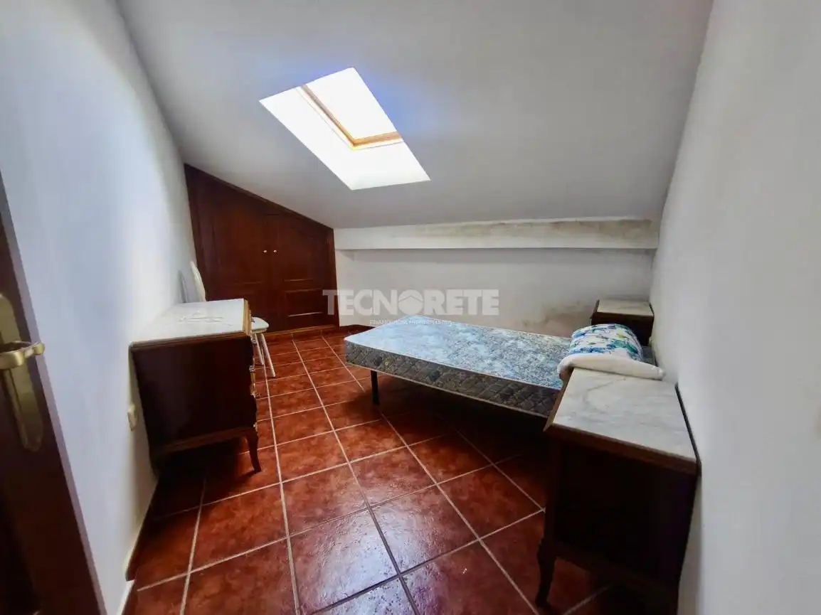Habitación de Edificio en venta en Villaluenga de la Sagra