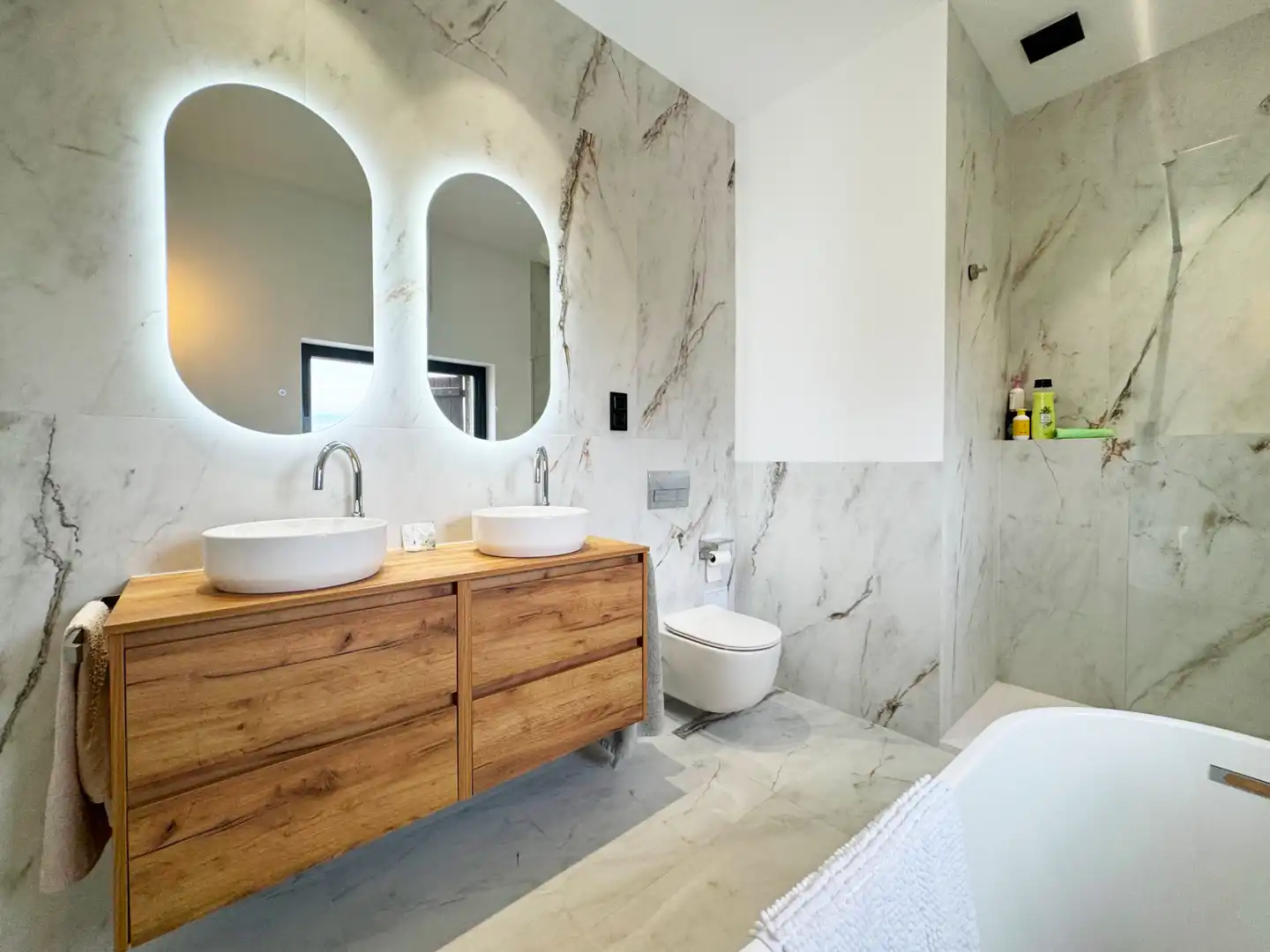 Baño de Finca rústica en venta en San Javier con Aire acondicionado, Calefacción y Jardín privado