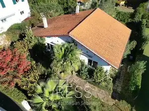Vista exterior de Casa o chalet en venta en Saint-Jean-de-Luz con Terraza