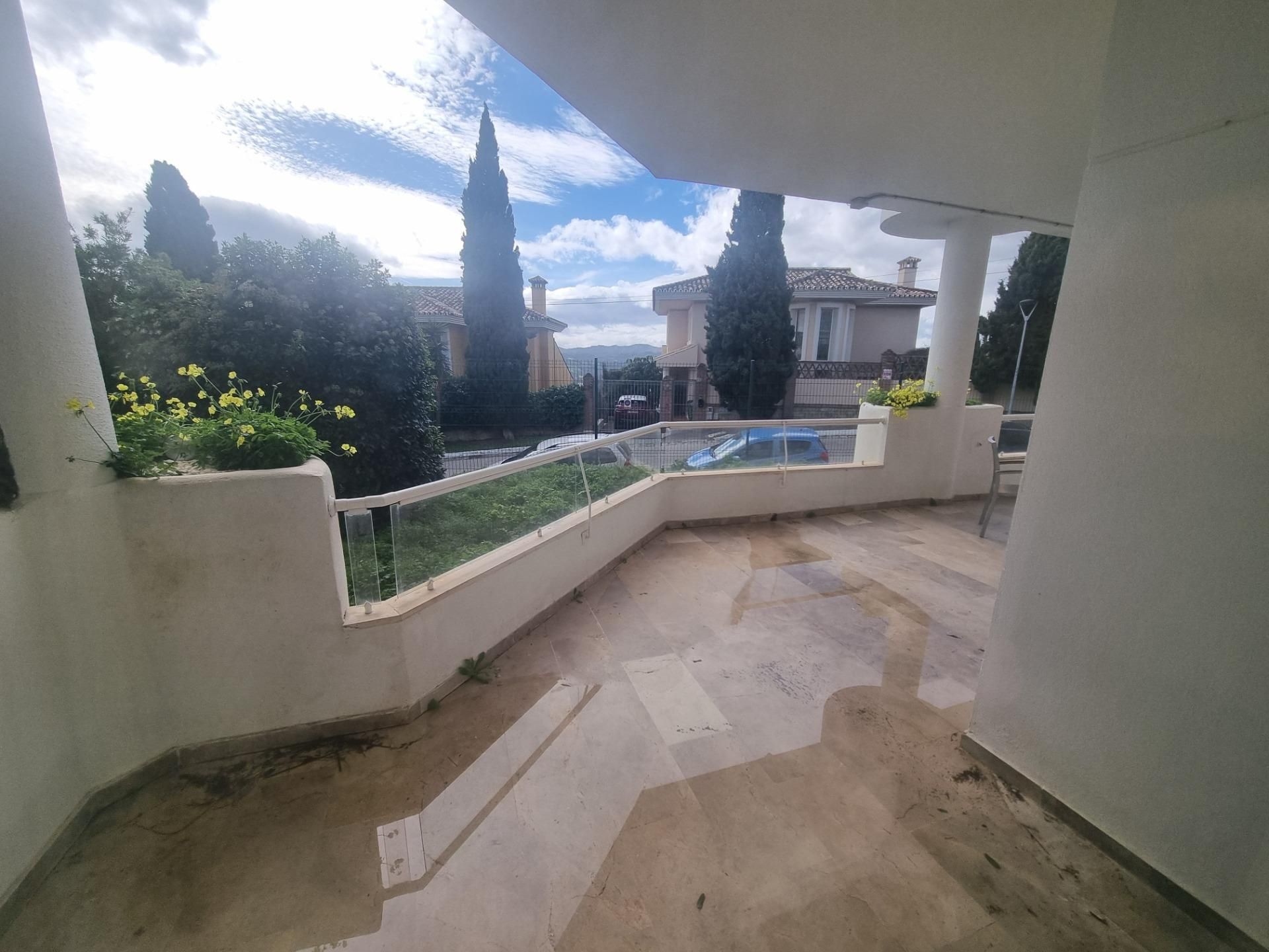 Exterior view of Apartment for rent in Mijas  with Air Conditioner, Terrace and Alarm