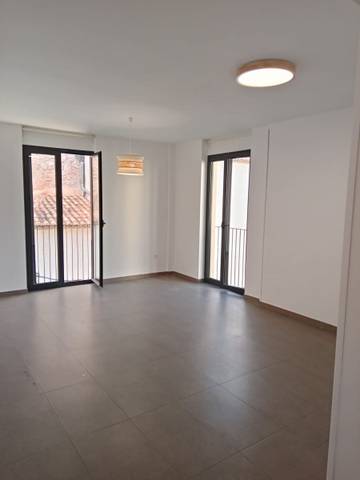 Piso en Alquiler en Fossar en Centro