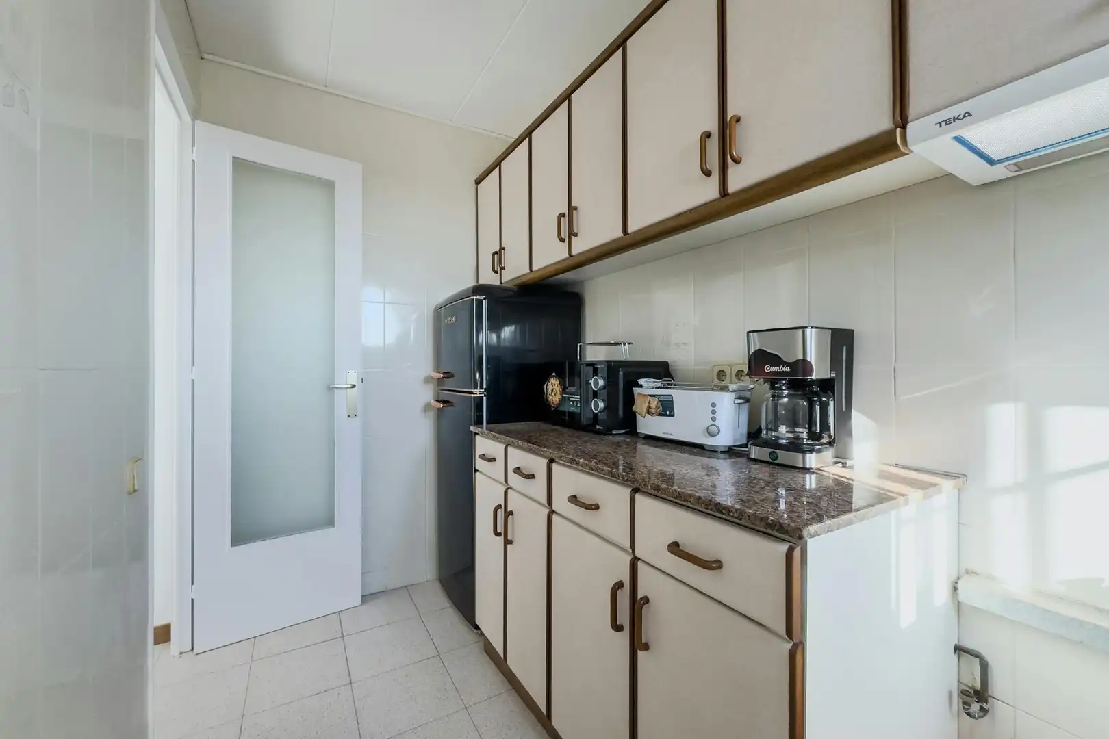 Cocina de Piso para compartir en L'Hospitalet de Llobregat con Lavadora
