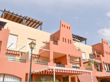 Apartment mit Pool zum Verkauf in Calle Islas Canarias