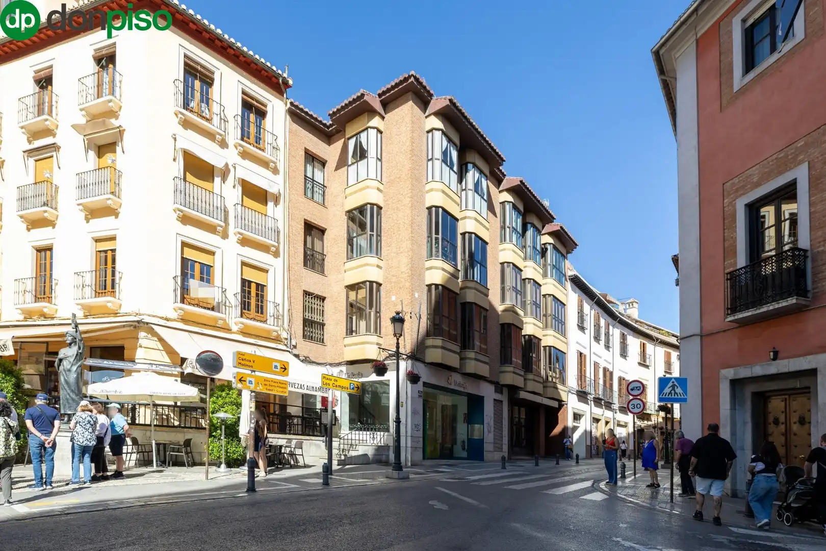 Vista exterior de Estudio en venta en  Granada Capital con Terraza y Balcón