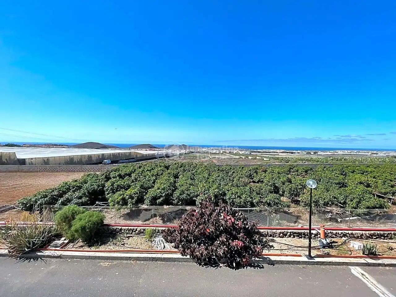 Vista exterior de Casa o chalet en venta en Arona con Jardín privado, Terraza y Piscina