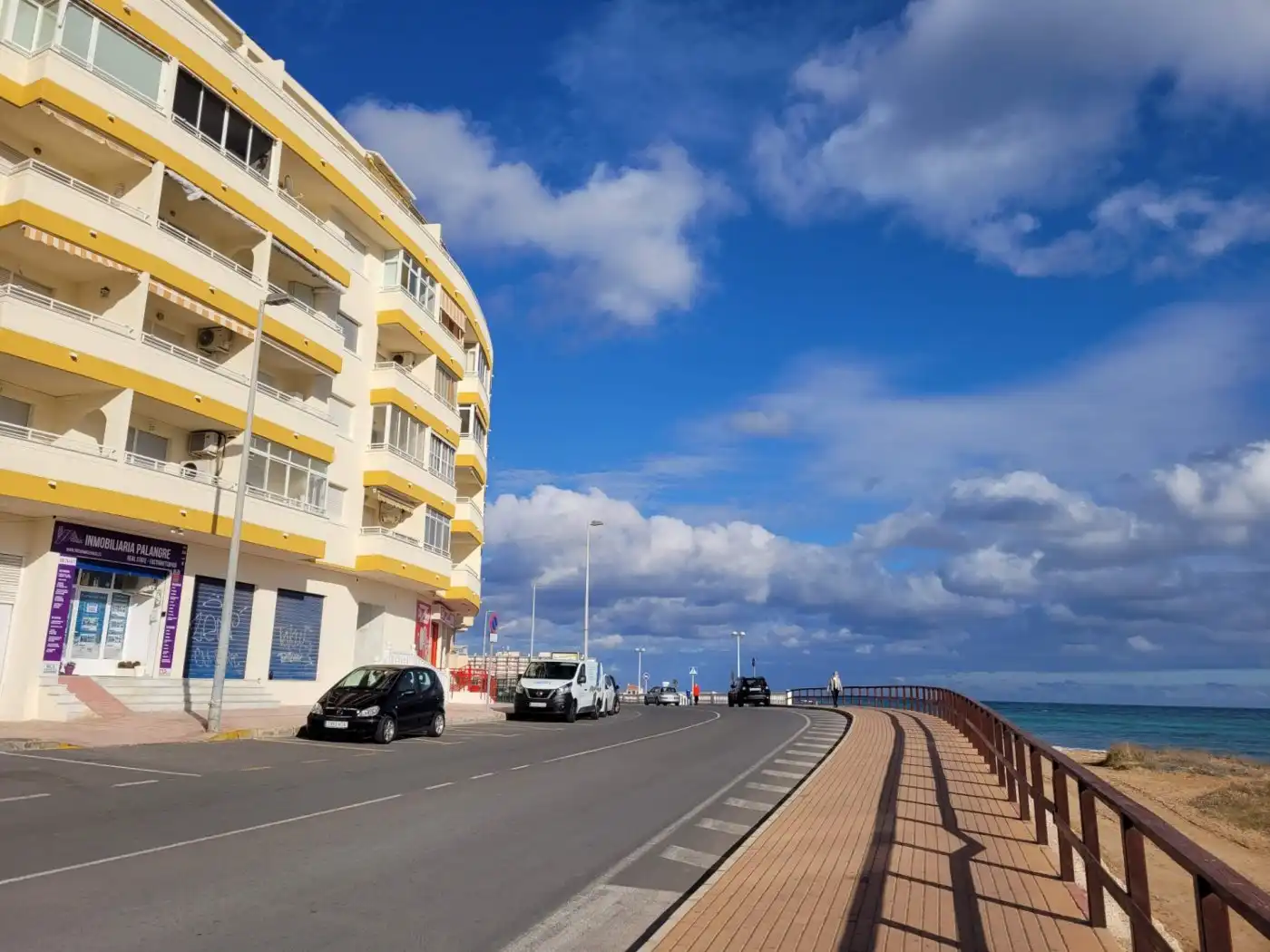 Studio with terrace to rent in Playa de los Locos, imagen 2