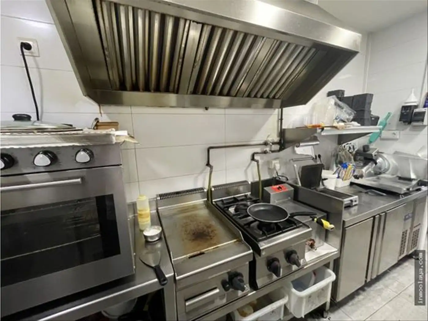 Business premises for transfer in Sants - Montjuïc, imagen 12