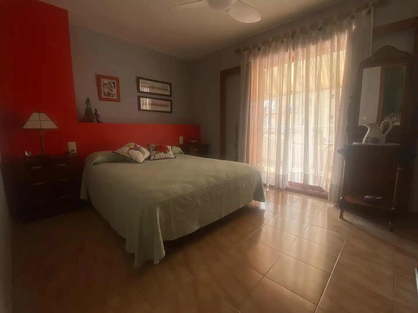 Schlafzimmer von Einfamilien-Reihenhaus zum Verkauf in Xeraco mit Terrasse, Balkon und Gemeinschaftspool