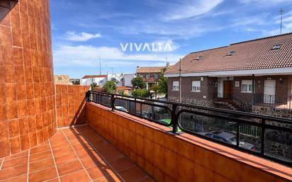 Terrassa de Casa o xalet en venda en Valdemoro amb Aire condicionat, Calefacció i Jardí privat