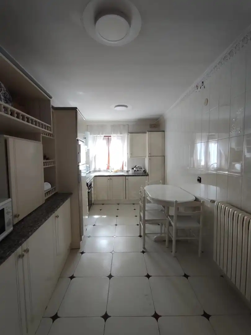 Küche von Wohnung zur Miete in Astorga mit Heizung