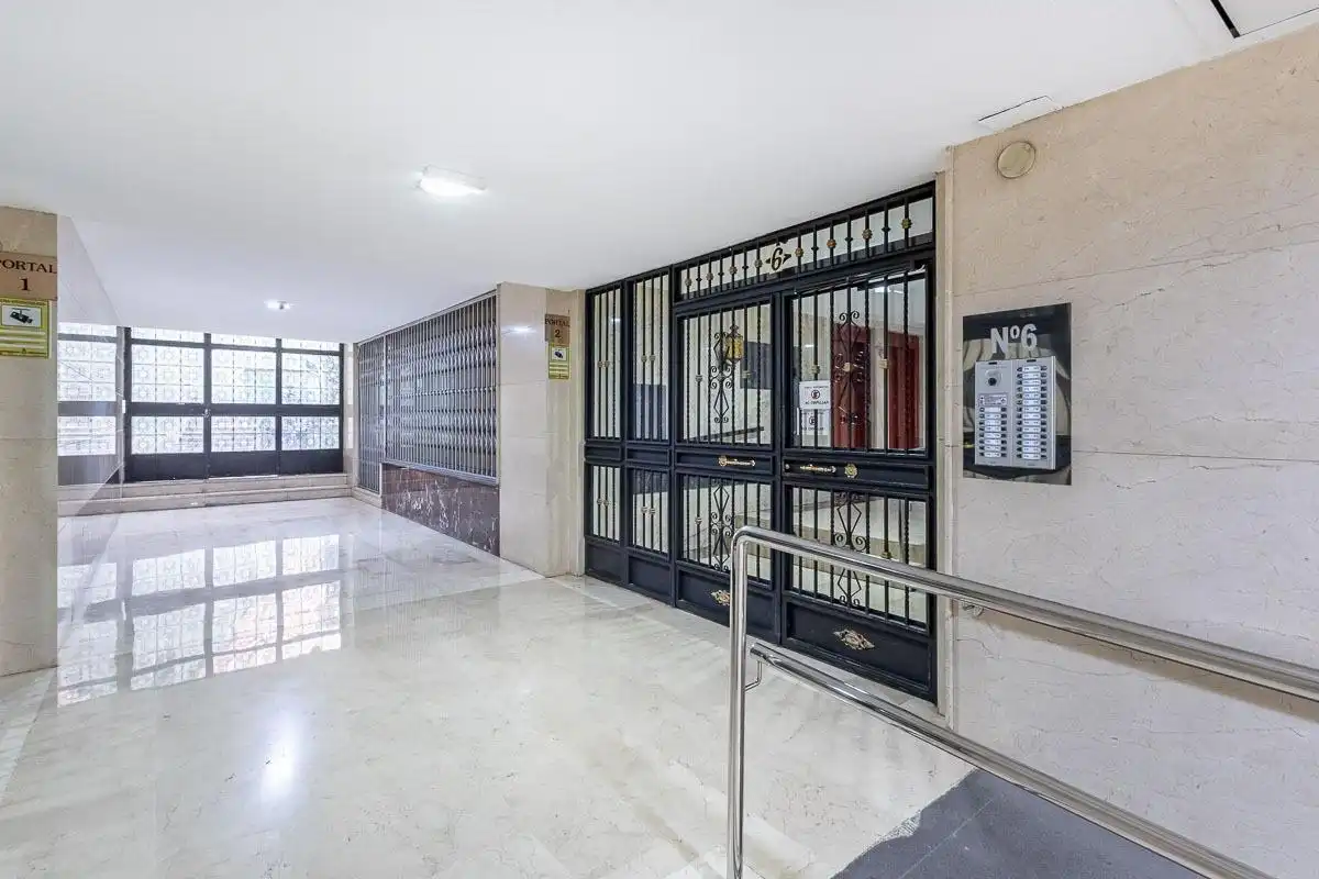Attic for sale in Granada  with Air Conditioner and Terrace