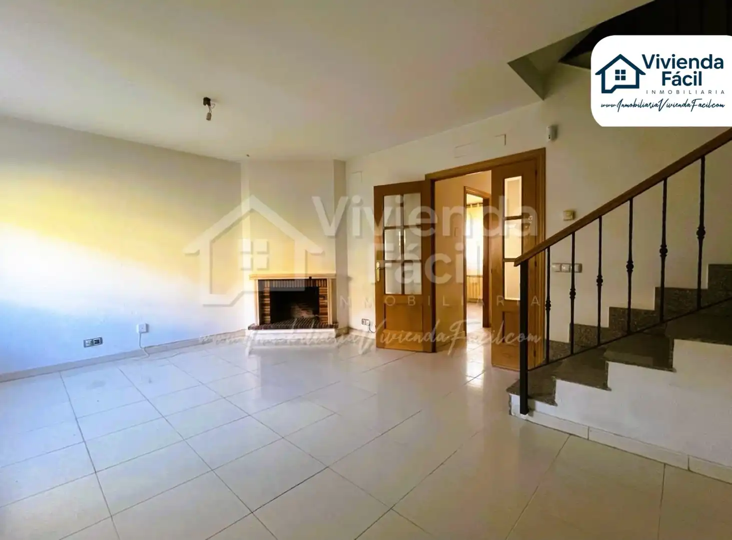 Living room of Houses for sale in Seseña  with Air Conditioner, Heating and Private garden