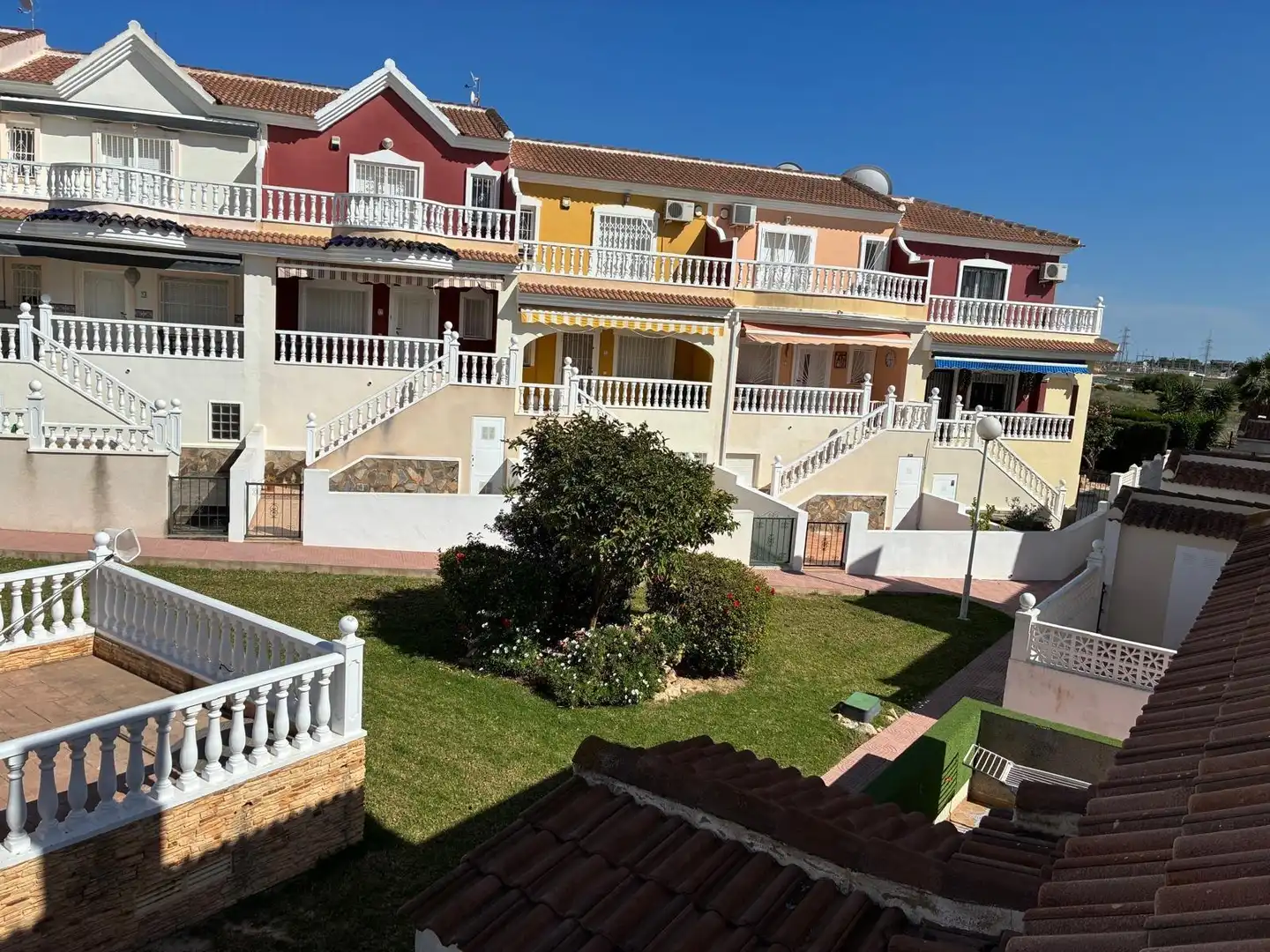 Außenansicht von Haus oder Chalet zum Verkauf in Benijófar mit Privatgarten und Gemeinschaftspool