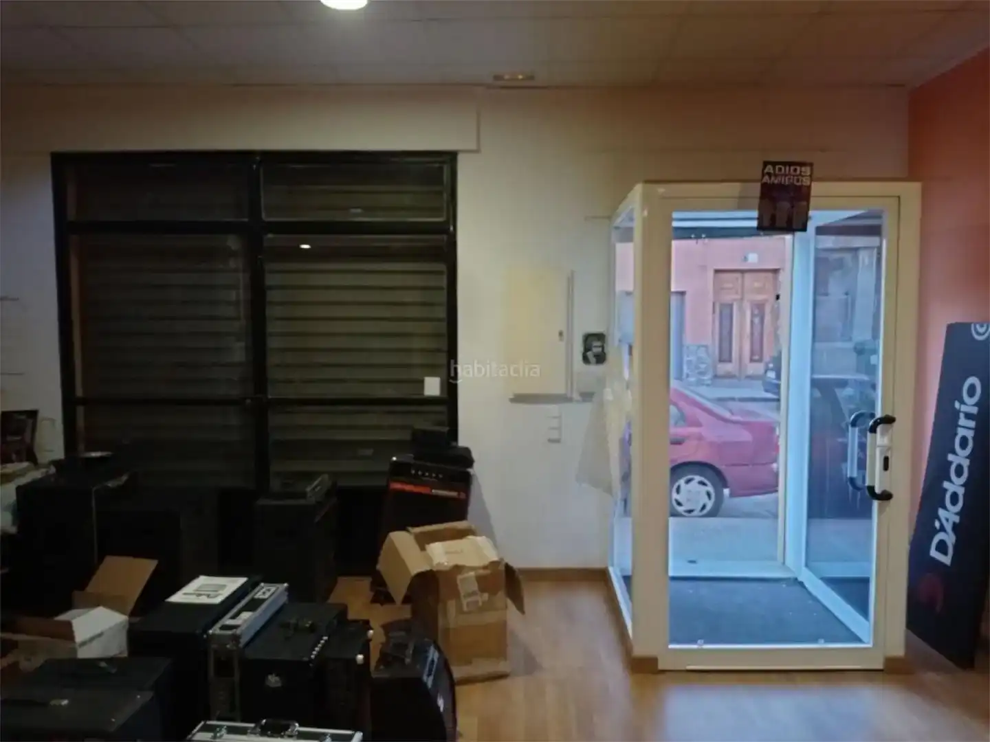 Commercial properties for rent in Alberic  with Parquet flooring