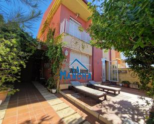 Exterior view of Single-family semi-detached for rent to own in Chinchilla de Monte-Aragón  with Air Conditioner and Terrace